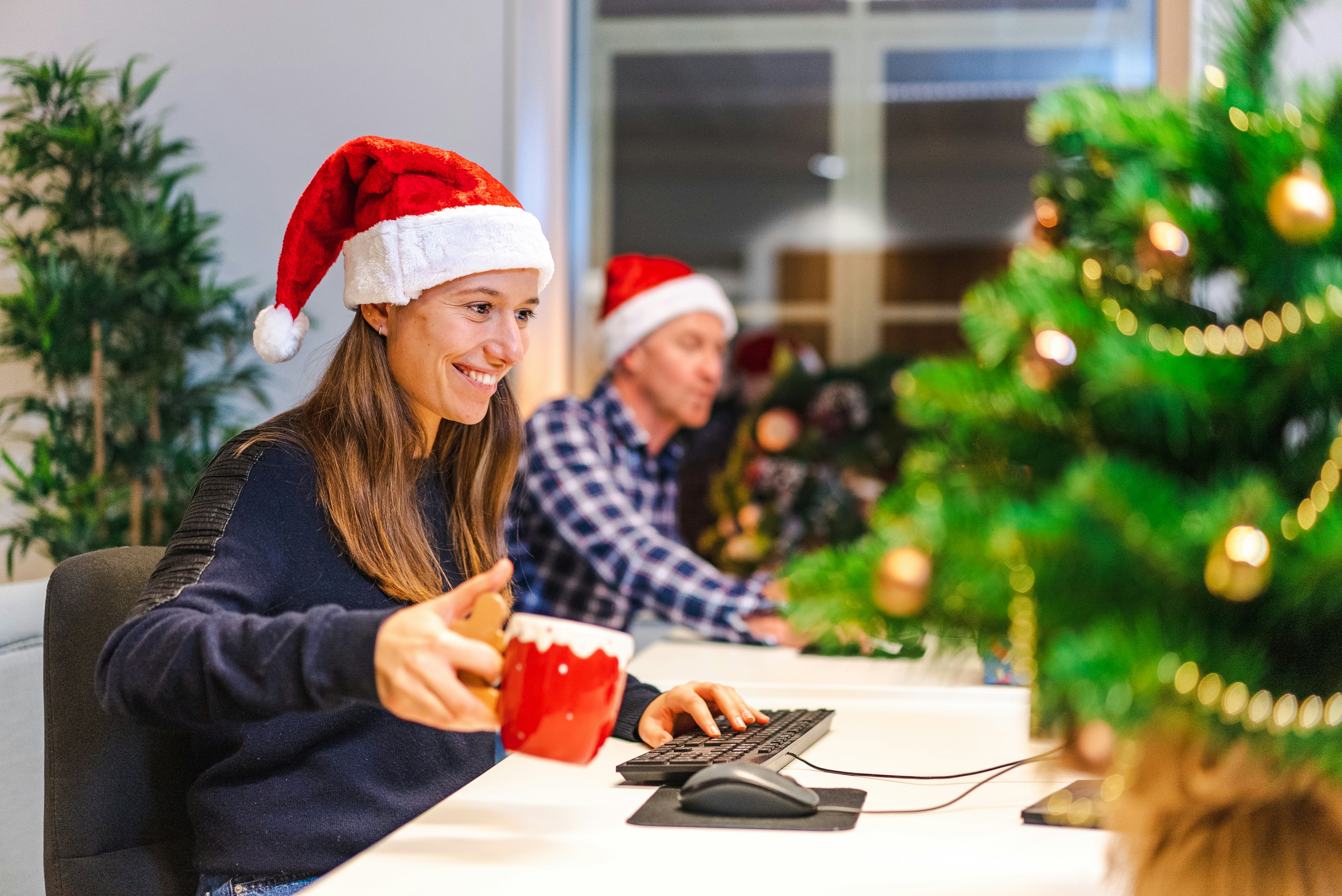 woman working - Holiday eCommerce Strategy